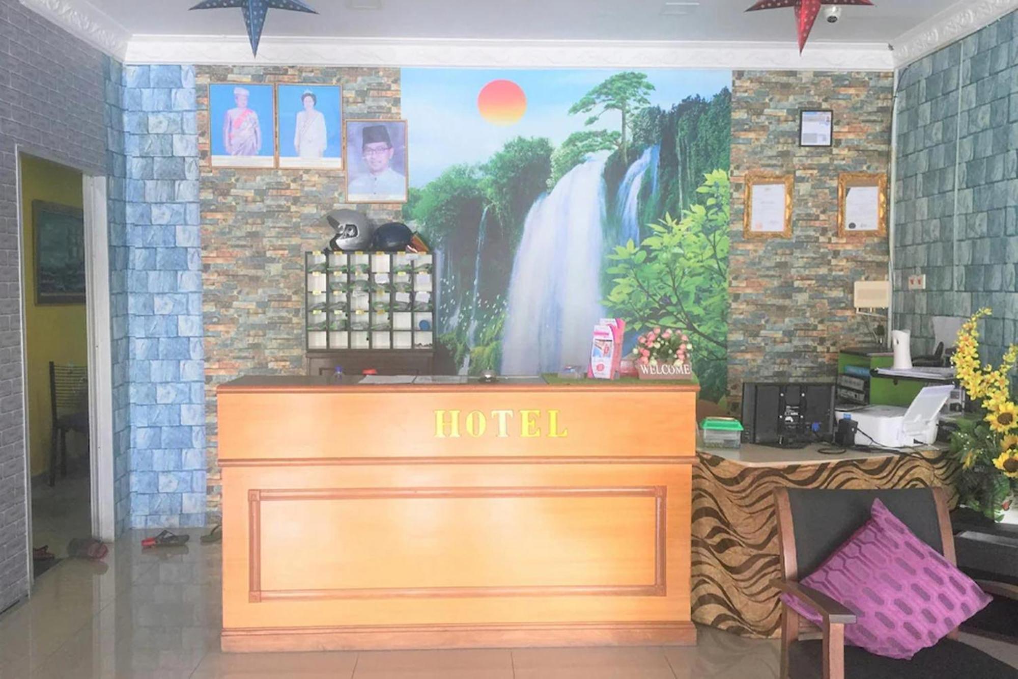 Coop Hotel Kangar Exterior foto